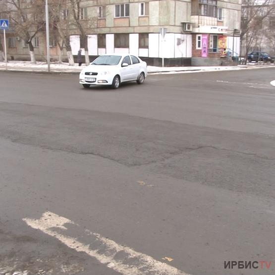 Павлодарлық көлік жүргізушілері жолдарды сапалы жөндеуді талап етеді