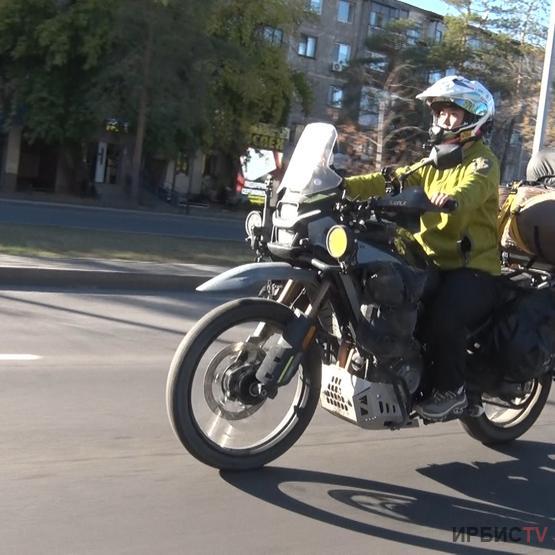 Бейжіңнен Павлодарға: қытайлық әйел мотоциклмен саяхаттауда