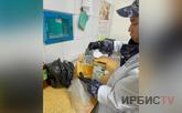 Павлодар облысында түзету мекемесіне телефонды нанның ішіне жасырып өткізу әрекеті тоқтатылды