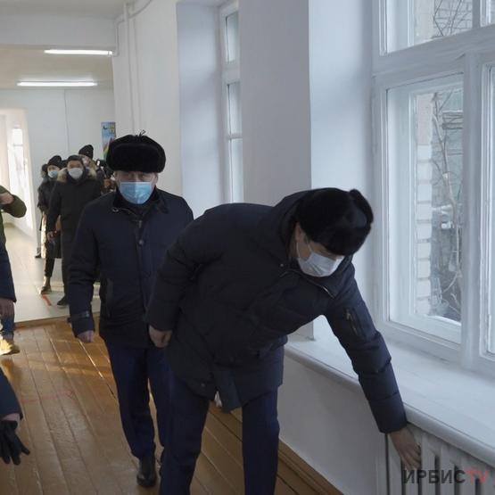 Набережное ауылының тұрғындары 2 ай бойы орталық судың қызығын көре алмауда