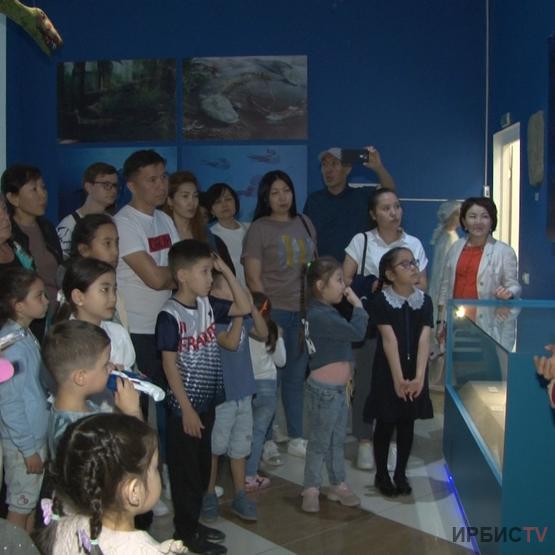 Павлодардағы көпес Деровтың сауда үйін қайта жөндеуде