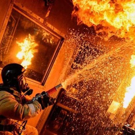 Павлодарда балық аулауға арналған жабдықтар дүкенінде өрт шықты