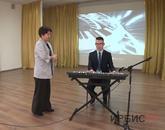 Көзі көрмесе де көкірегі ояу